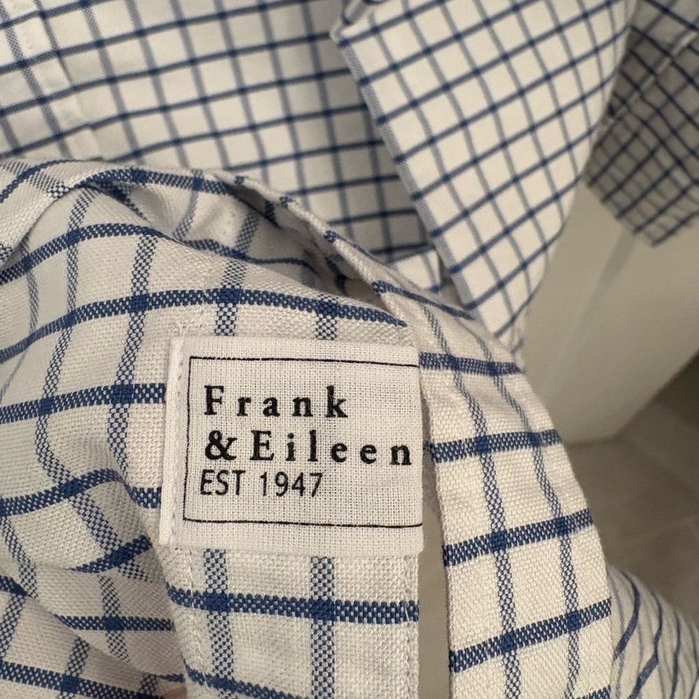 Frank & Eileen Joedy Boyfriend Cotton Button Up Shirt Blue White Size Small - Picture 7 of 11